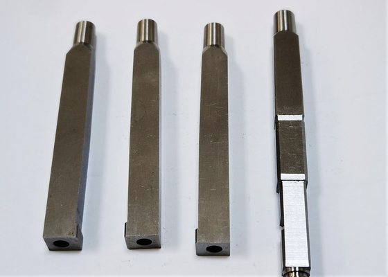 Acessórios da modelação por injeção de SKD61 DME que gerenciem o Pin fazendo à máquina do núcleo da inserção do molde