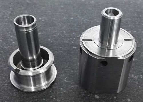 O núcleo não padrão do molde fixa o titânio que reveste o perfurador do CNC morre perfuradores da inserção do núcleo