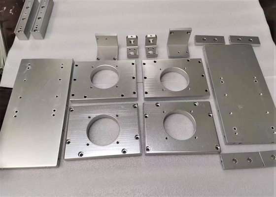 Peças de alumínio de aço inoxidável fazendo à máquina da máquina do dispositivo médico de gerencio do CNC da precisão