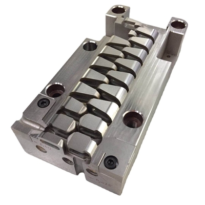 O CNC endurecido as peças fazendo à máquina de bronze do CNC fez à máquina as peças de metal para a automatização mecânica