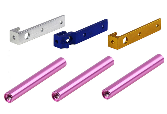 A precisão do torno do CNC fez à máquina as peças que anodizam as peças de alumínio fazendo à máquina de aço inoxidável do CNC